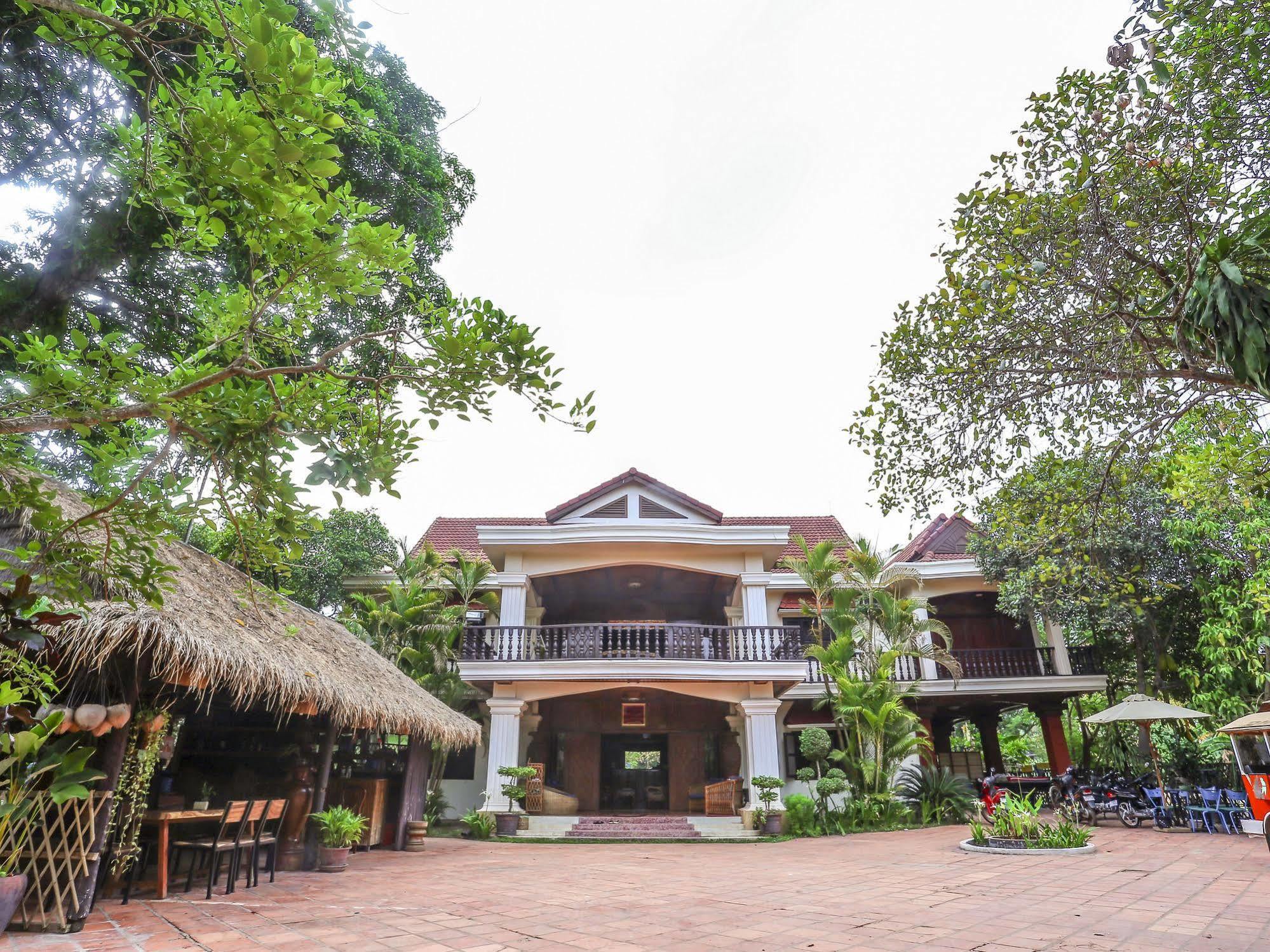 Bloom Garden Guesthouse Siem Reap Buitenkant foto